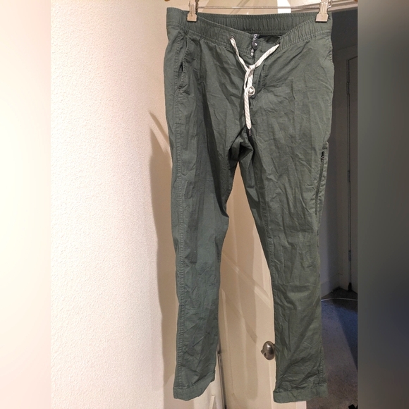 Vuori Ripstop Pant - Picture 4 of 5